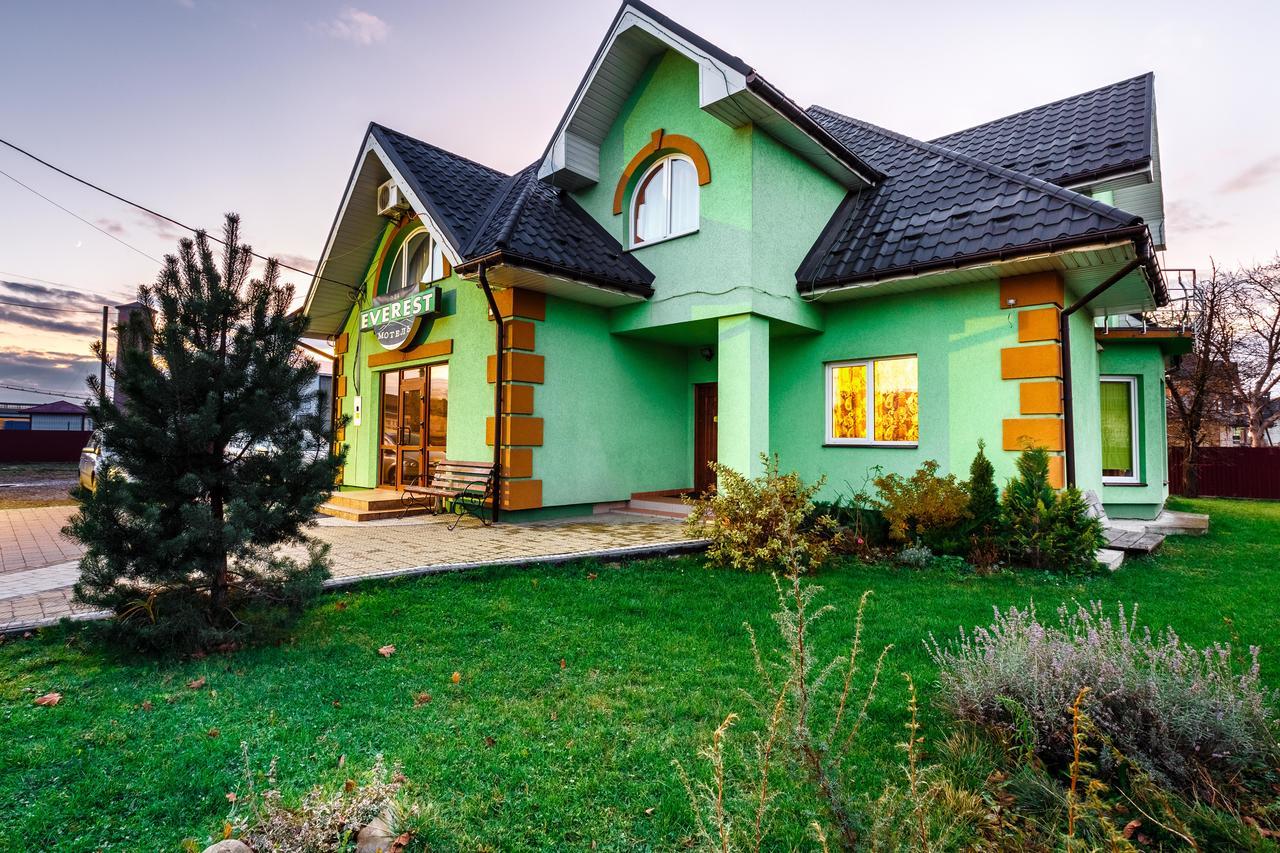 Everest Iwano-Frankiwsk Exterior foto