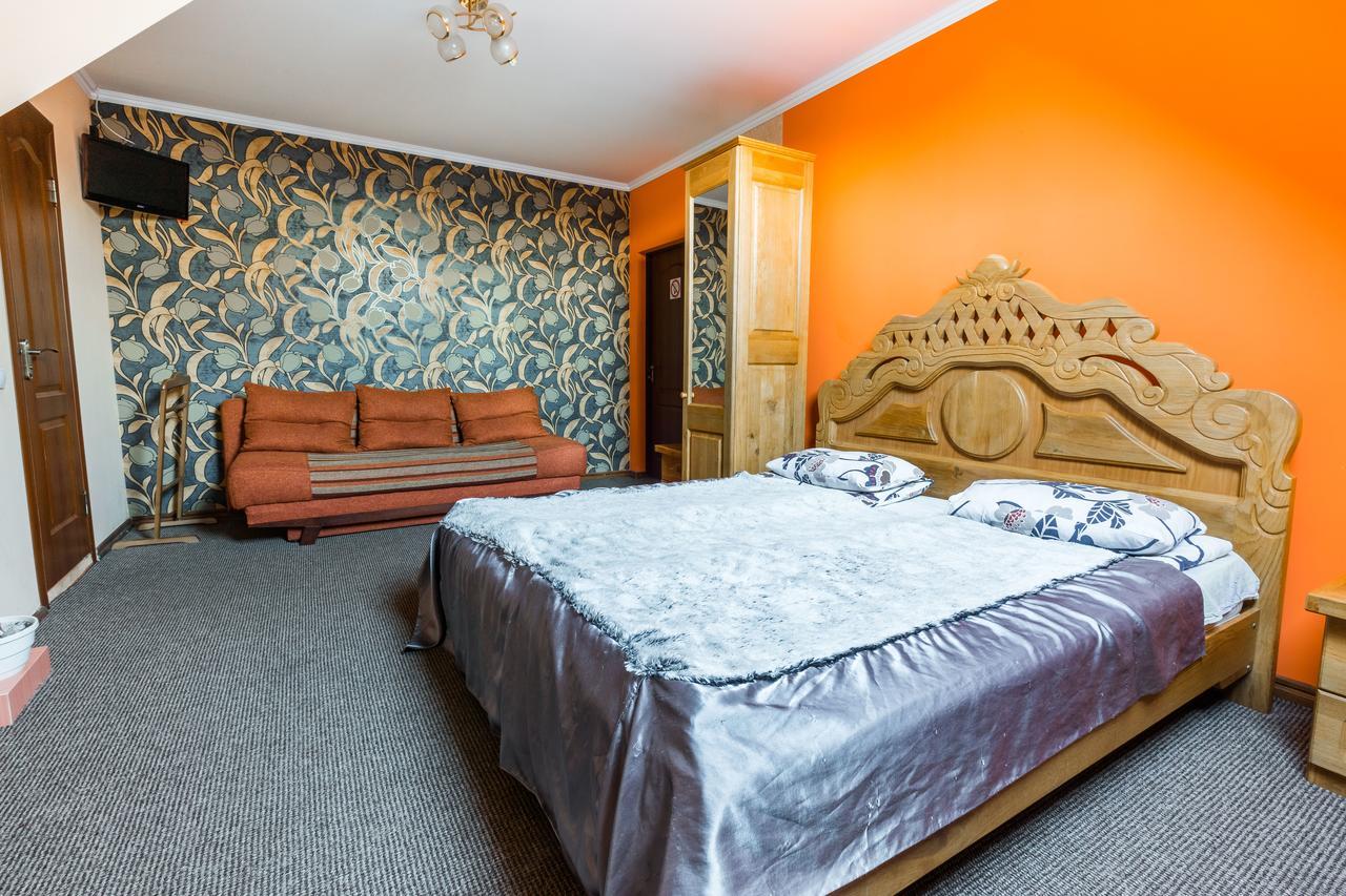 Everest Iwano-Frankiwsk Exterior foto