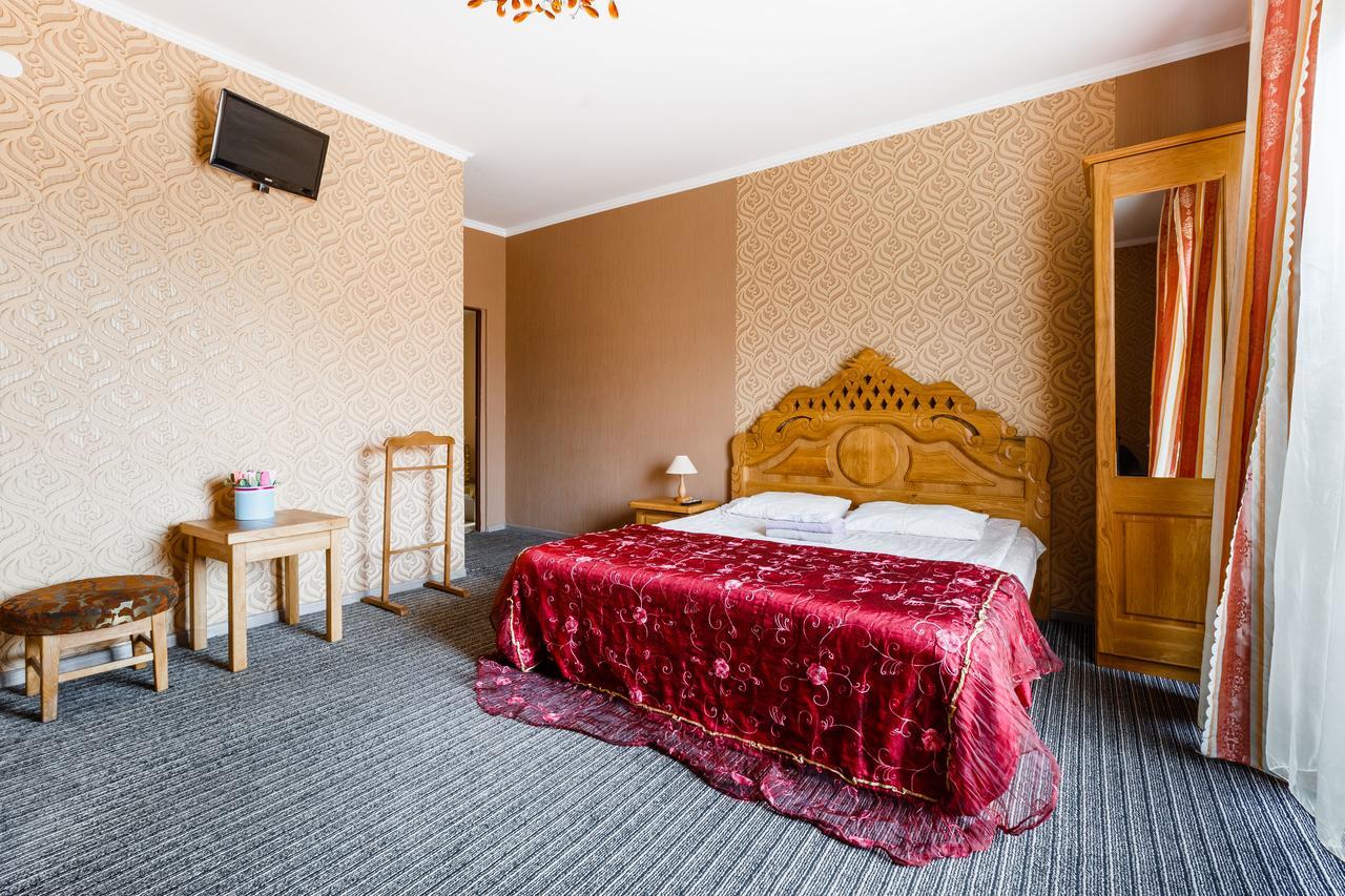 Everest Iwano-Frankiwsk Exterior foto