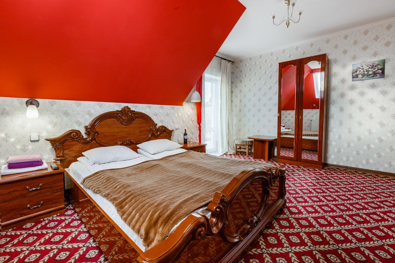 Everest Iwano-Frankiwsk Exterior foto